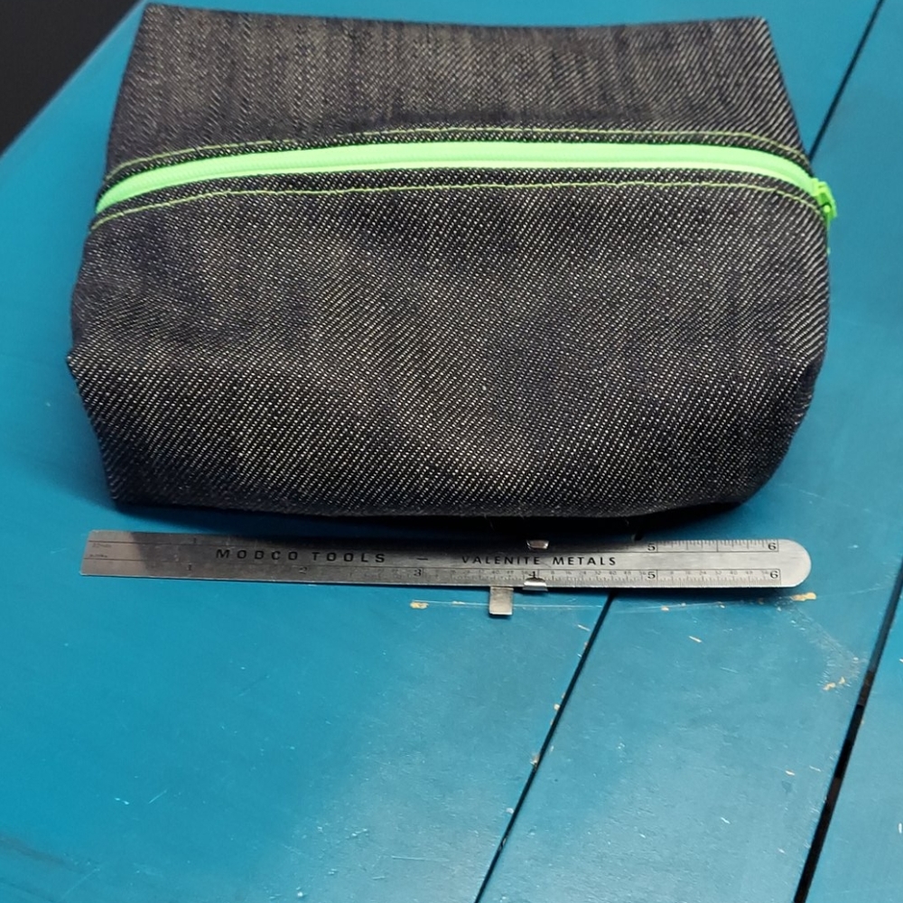 Denim pouch - Picture 3 of 4